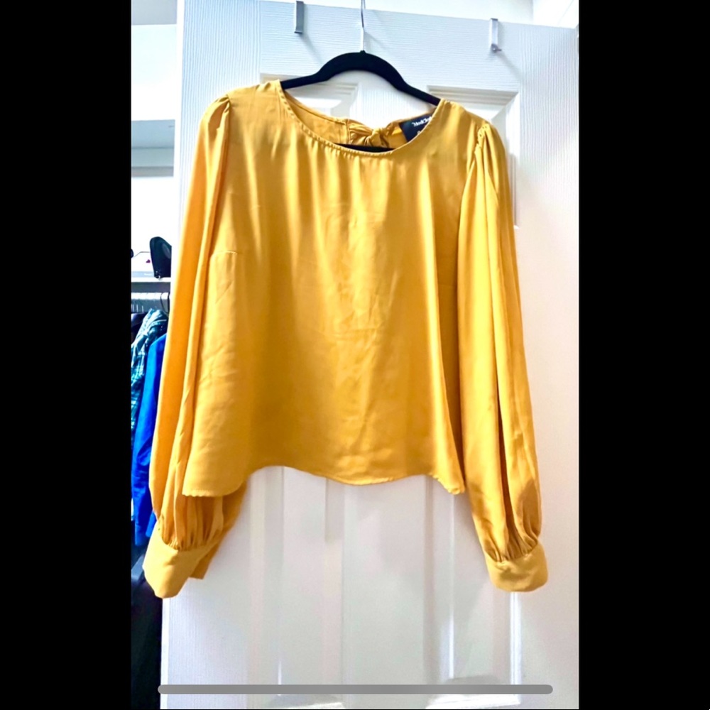 ModCloth Tie-Back Blouse size M